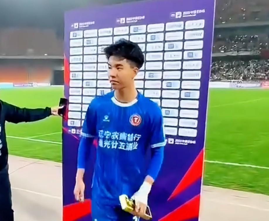 开云体育app-德转：辽宁铁人张家鸣租借加盟塞尔维亚球队沃日多瓦茨